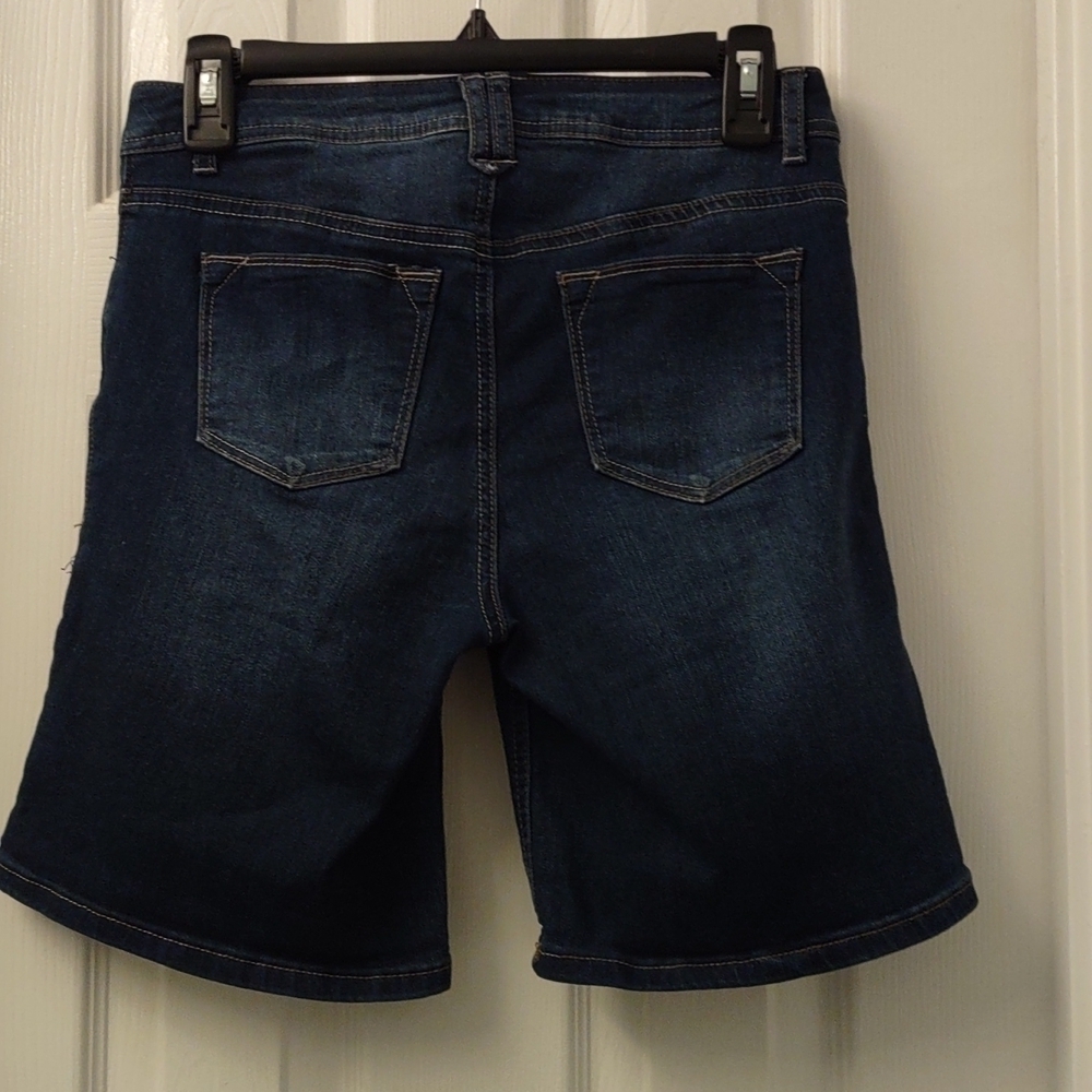 1822 Denim shorts - Picture 4 of 8